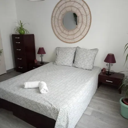 Proche Du Centre Апартаменты *